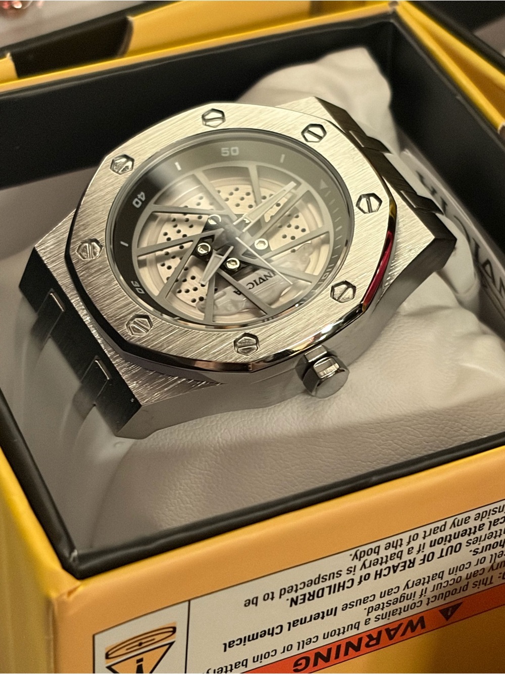 Invicta Speedway Racing Rims F1 Skeleton White Mens 42MM Luxe Racing Collection - Picture 3 of 6